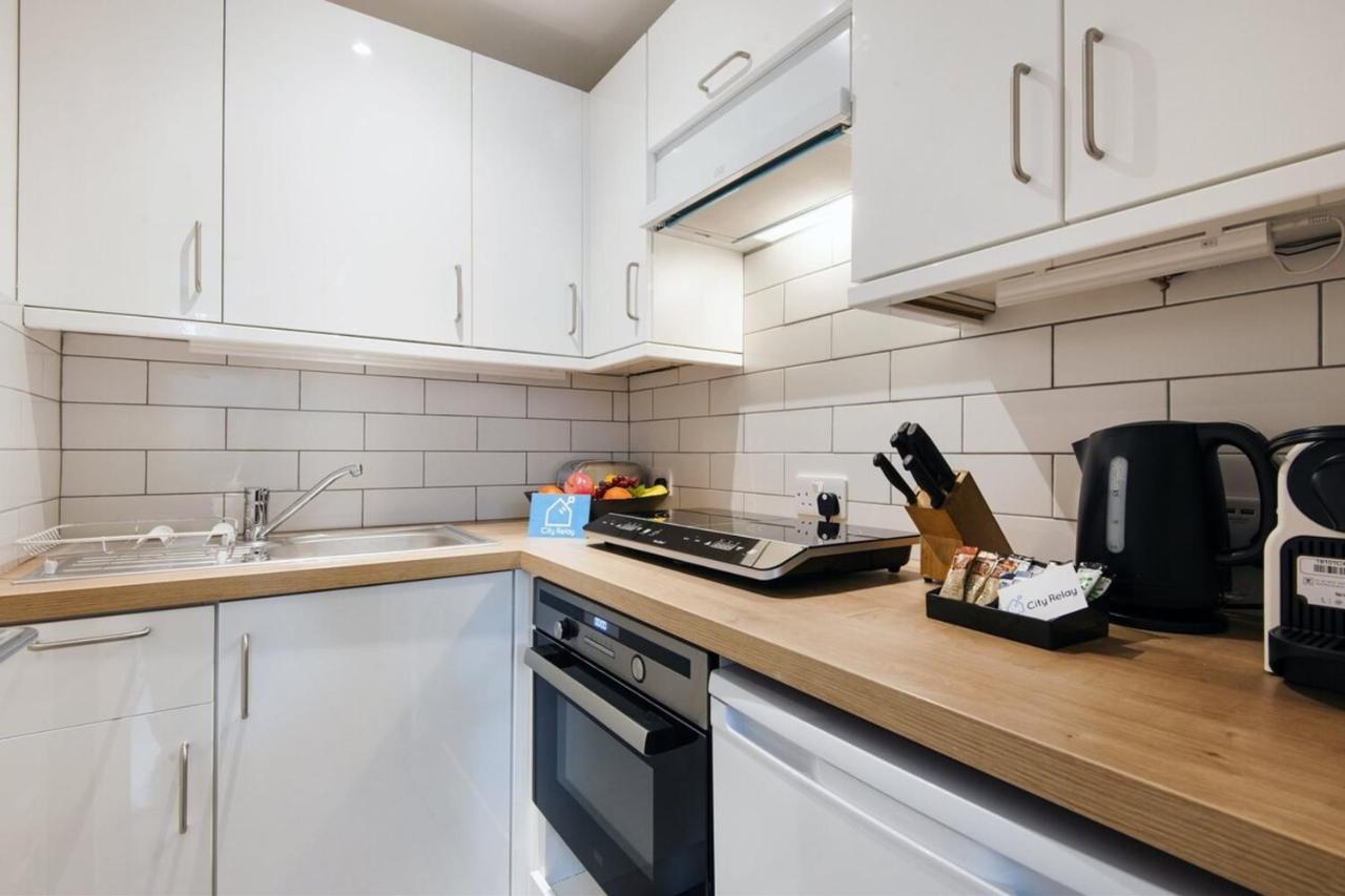 لندن The Lovely Longridge Road Apartment المظهر الخارجي الصورة
